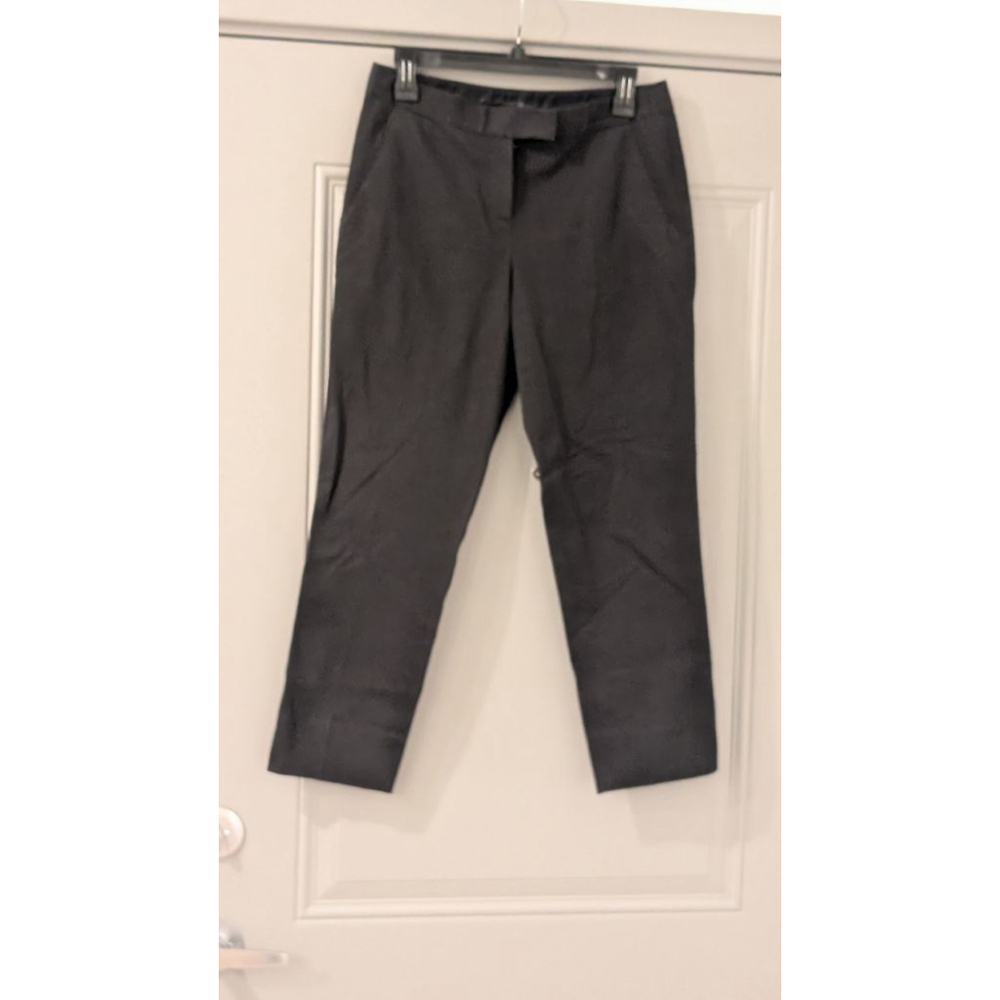 Women's Theory Black Ankle & Cropped Pants Size 4